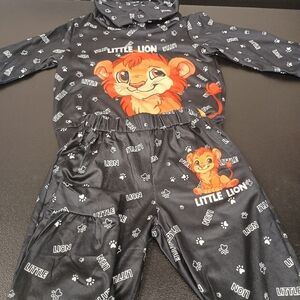 Cute Lion Print Black Hoodie Set